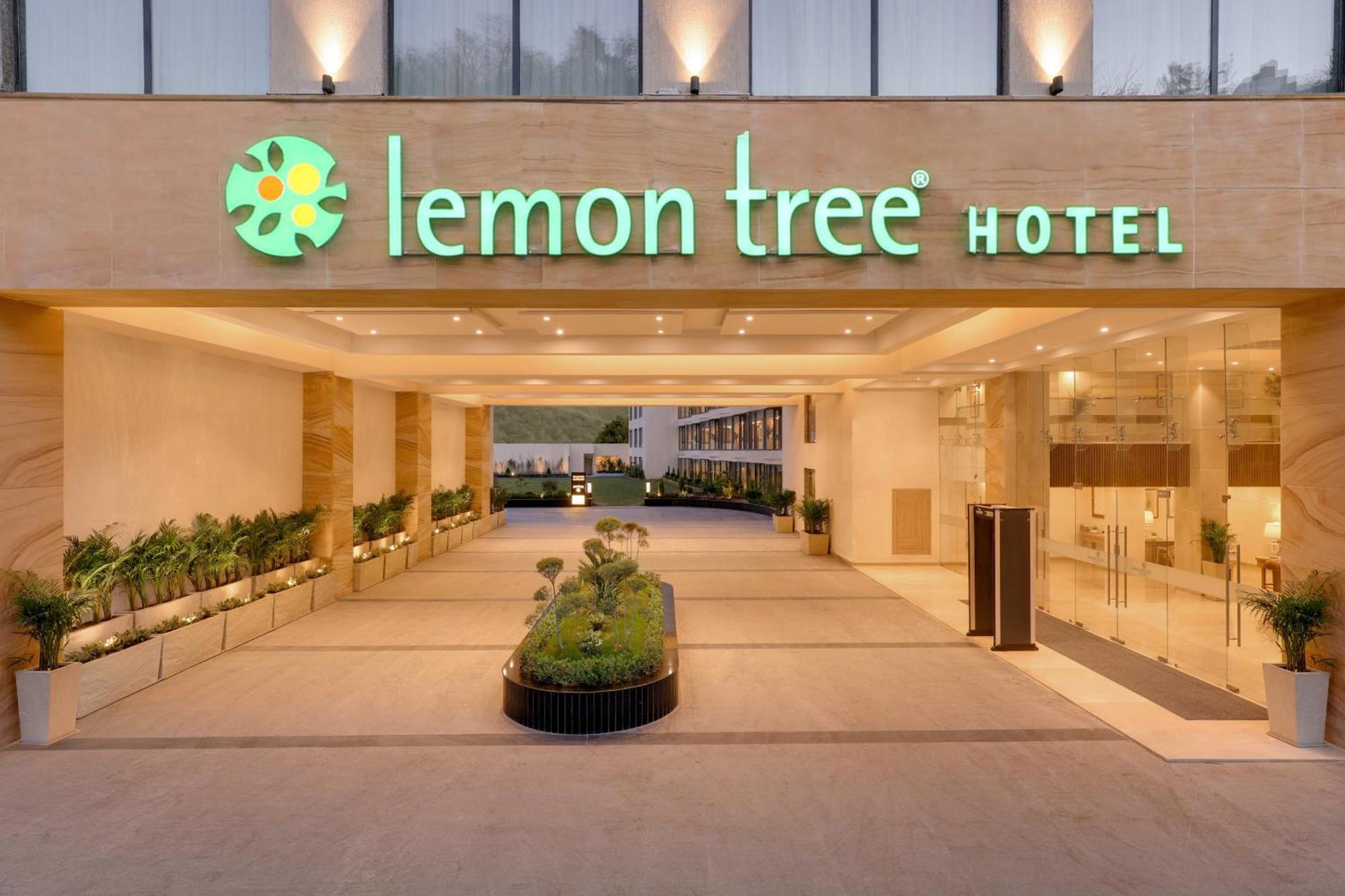 Lemon Tree Hotel, Rishīkesh Exterior foto